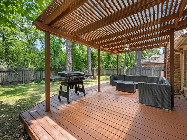 43 Hickory Oak Dr — Photo 10