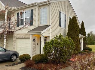 2124 Commons Circle Dr #7C, Batavia, OH 45103