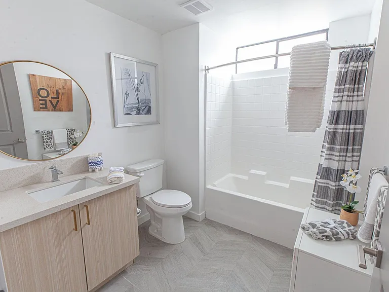 The Arden — Photo 17