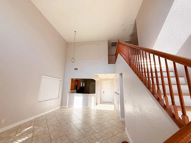 Spacious Floor plan