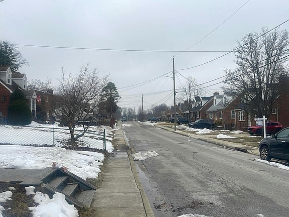 4th image of 346 Ida Ave