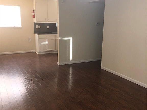2nd image of 103 Avenue E #6