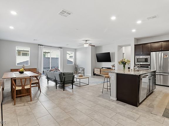 4th image of 4210 Kalinda Ave