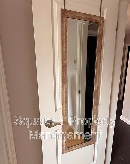 10255 117th St NW #19 — Photo 11