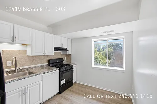 19419 Brassie Pl #303 Photo 1
