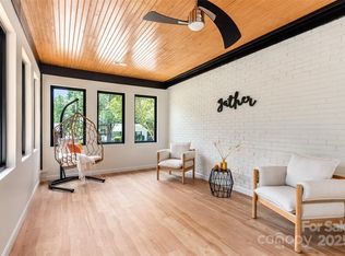 5708 Southampton Rd #8, Charlotte, NC 28217