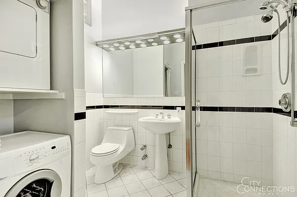 Rented by City Connections Realty | media 14