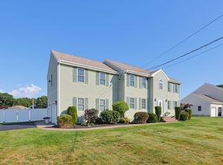 10 Bryan Dr, Taunton, MA 02780