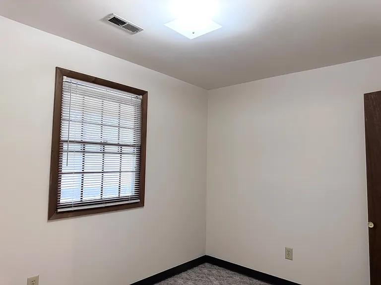 Unit Photo