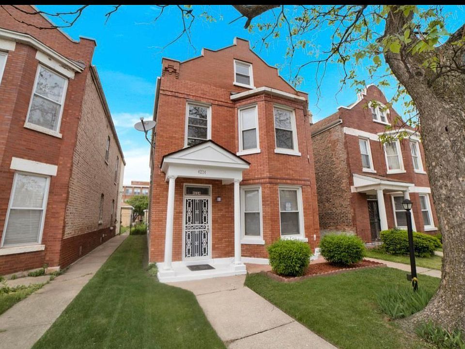 1st image of 4224 W Cullerton St #1