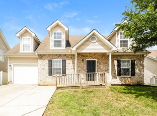 224 Mary Joe Martin Dr, La Vergne, TN 37086