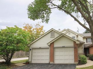 501 Windgate Ct #9A1, Arlington Heights, IL 60005