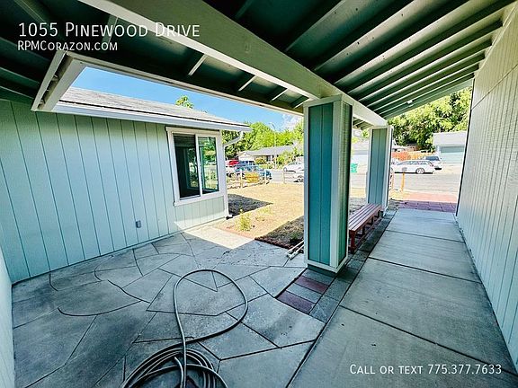 2nd image of 1055 Pinewood Dr