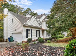 8 Arrowwood Ct, Durham, NC 27712