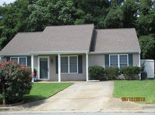 17 Franklinwood Dr, Greensboro, NC 27401