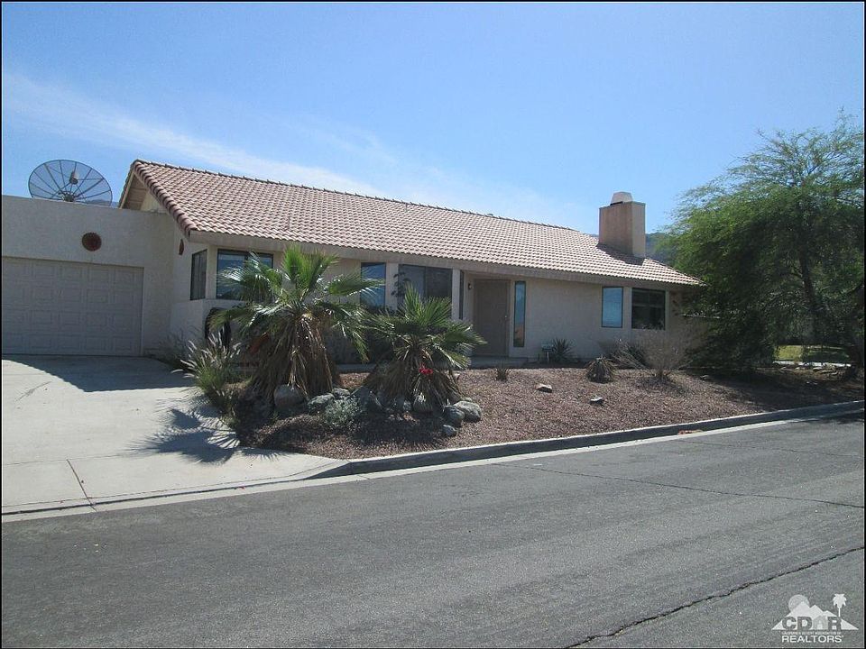 1st image of 54760 Avenida Diaz
