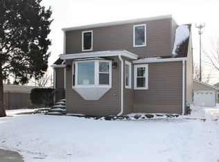 3322 Saint Paul Ave, Bellwood, IL 60104