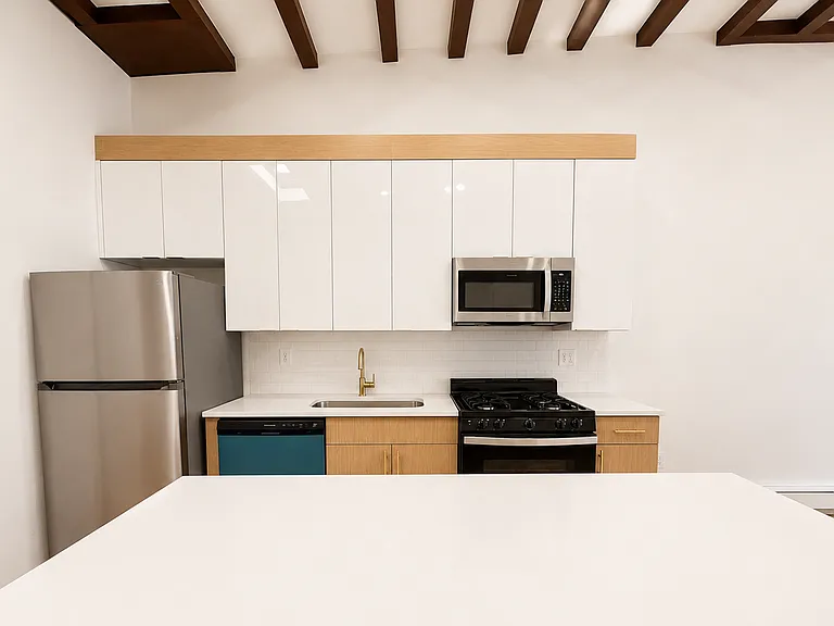 667 5th Ave #3 — Photo 13