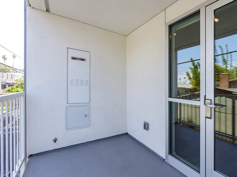 Solari Silver Lake — Photo 22