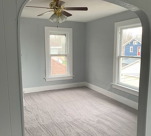 3rd image of 1046 Caldwell St #1/2