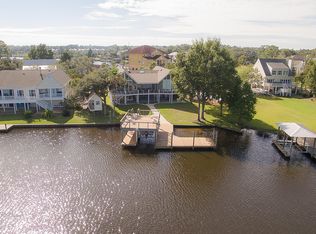 15 Rivers Bend Dr, Gulfport, MS 39507