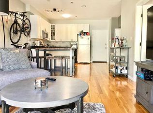 109 Jackson St APT 3G, Hoboken, NJ 07030
