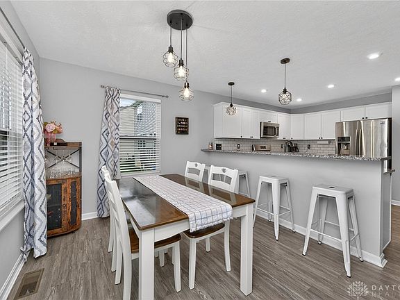 2nd image of 5384 Appaloosa Cir