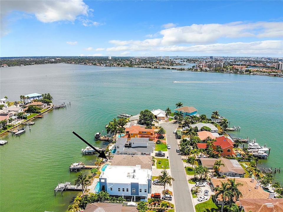 11145 8th St E, Treasure Island, FL 33706 MLS OM662794 Zillow