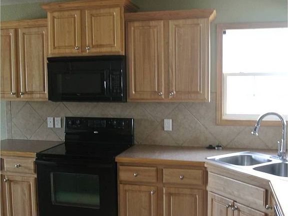 4th image of 2709 Hackberry Dr