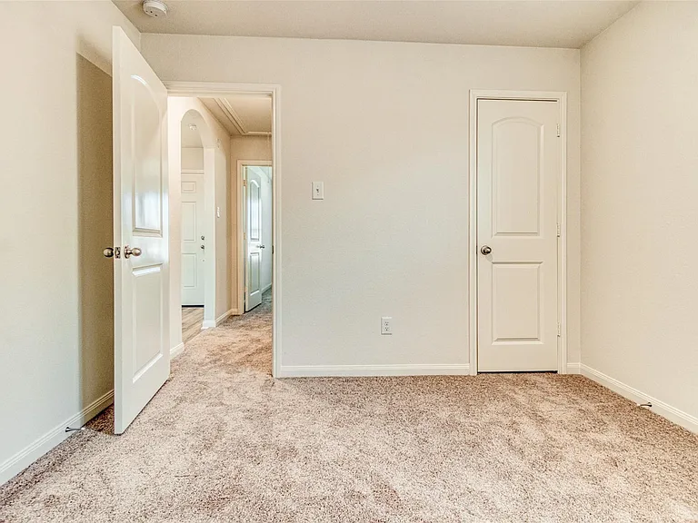 8002 Vacek Meadow Loop — Photo 22