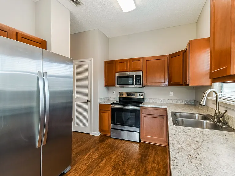 12279 N Sondra Cove Trl — Photo 7