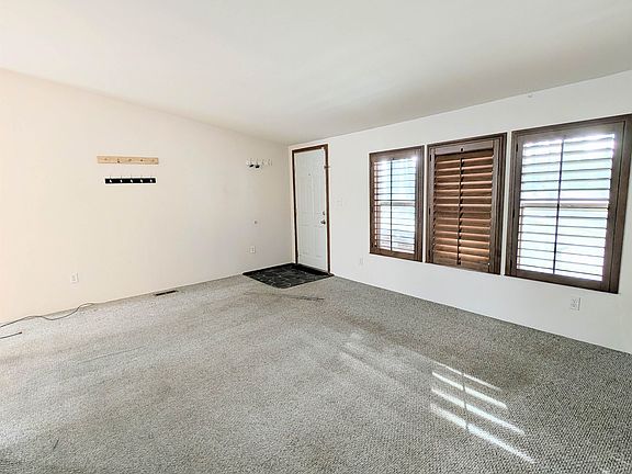 5th image of 4040 Lyon And Moss Rd