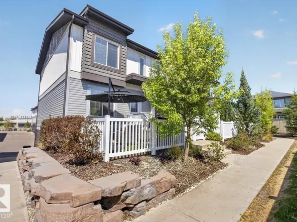 2215 24th St NW #23, Edmonton, AB T6T 1A6
