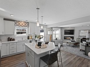 9402 Bridle Way, Victoria, MN 55386