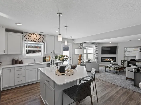 9474 Bridle Way, Victoria, MN 55386