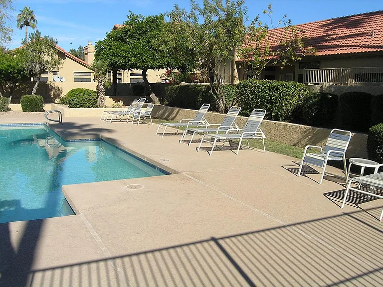 Community pool