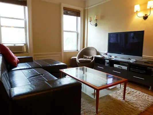 Rented by Keller Williams NYC | media 32
