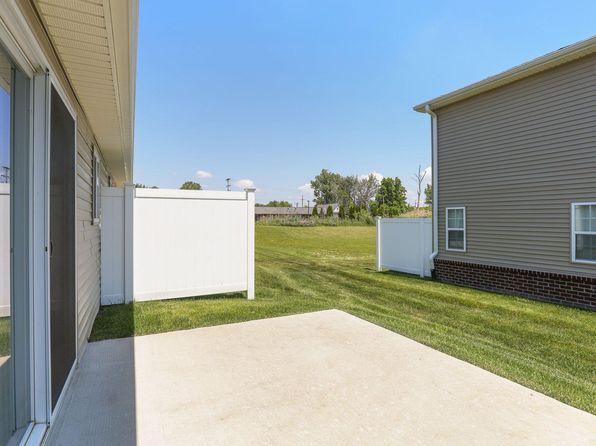 27169 Stoney Brook Dr #24