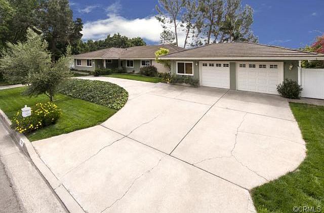 1st image of 1730 Miramar Dr