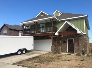 1395 N Sicily Ln, Fayetteville, AR 72704