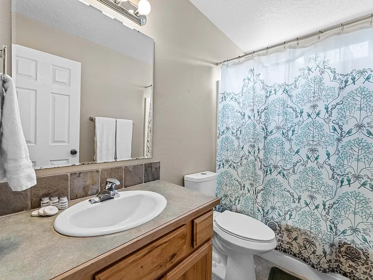 1847 W Whitestone Ct — Photo 26