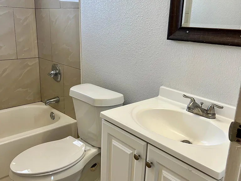7626 Pecan Villas Dr #3 — Photo 6