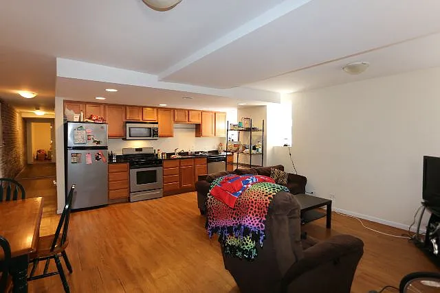 2513 N Southport Ave #6H — Photo 8
