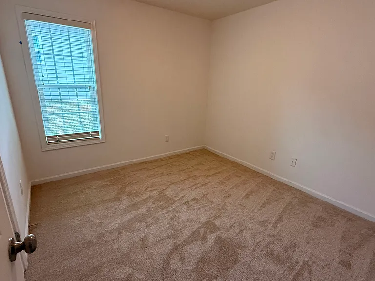 841 Skinner Dr — Photo 8