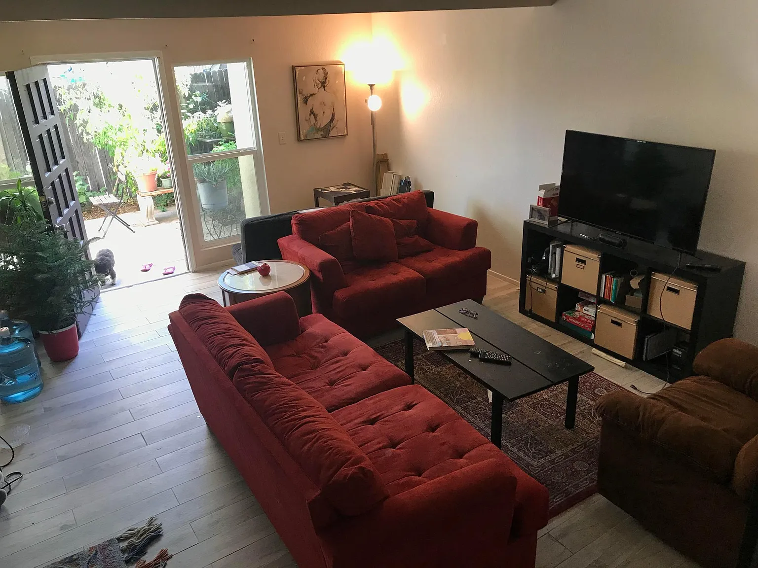 3 bed, 2.5 bath, 1425 sqft, $550 — Photo 1