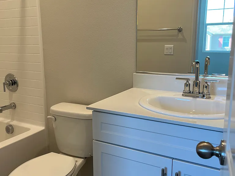 28019 Oakdale Dr — Photo 23