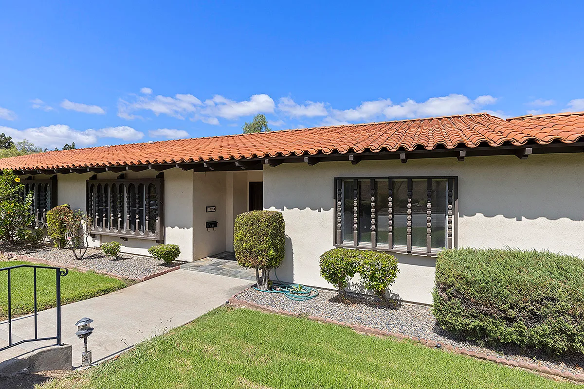 3 bed, 1342 sqft, $3,650 — Photo 3