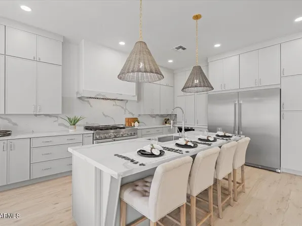 2251 N 32ND Street #27, Mesa, AZ 85213