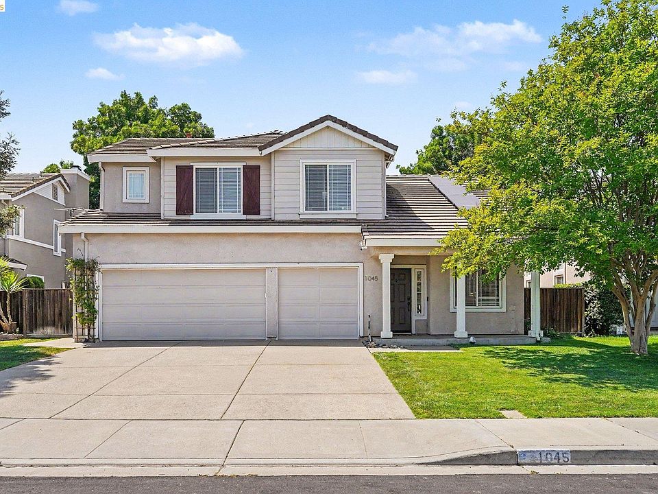 1st image of 1045 Dawn Ct