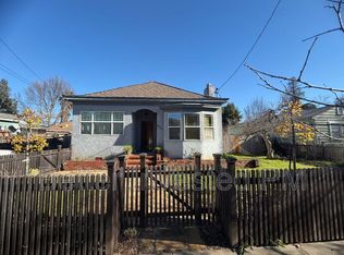 559 N Oak St, Ukiah, CA 95482